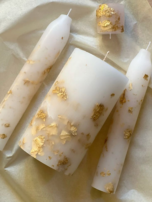 Gold-Leaf Elegance Candle Set – Luxe Glow for Any Occasion
