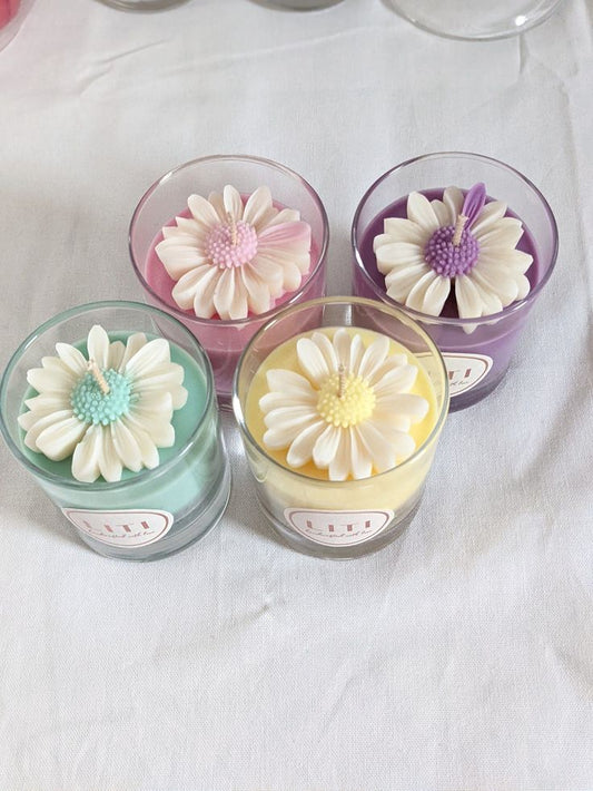 Wildflower Botanical Candle – Nature in Every Glow